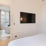 Pick A Flat's In Saint Germain Des Prés - Rue Furstemberg Paris