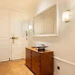 Pick A Flat's In Saint Germain Des Prés - Rue Furstemberg Paris