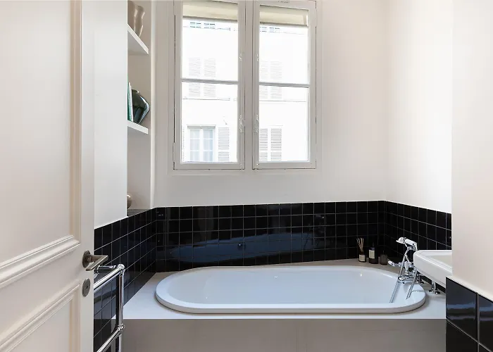 Pick A Flat's In Saint Germain Des Prés - Rue Furstemberg *
